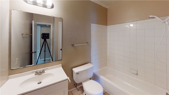 1525 Pine Ridge A, College Station, TX 77840