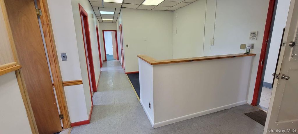684 684 Britton St Street Units 1 Units 1 2 3 5, Bronx, NY 10467 — photo 2