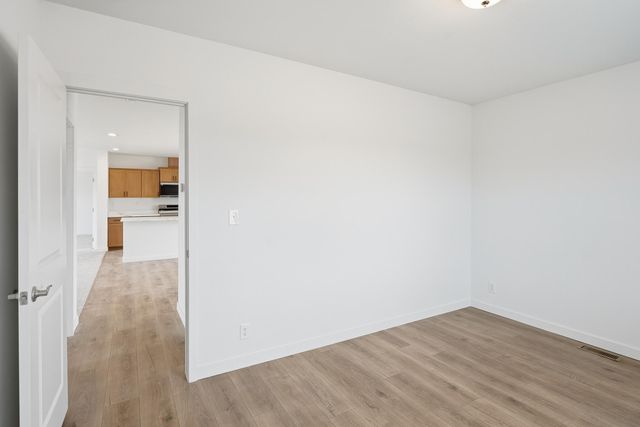 1300 Iglesia Street SW, Rio Rancho, NM 87124