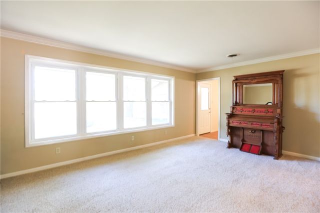 1316 Southwood St, Alice, TX 78332