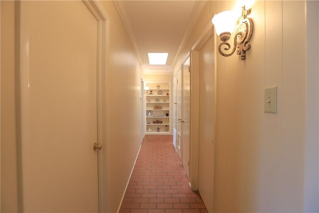 1316 Southwood St, Alice, TX 78332