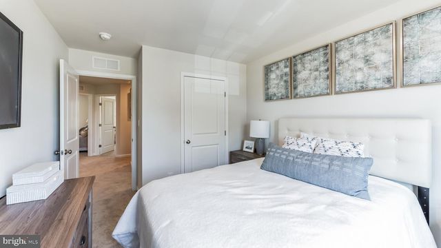 315 GRANTWAY DR, York, PA 17404