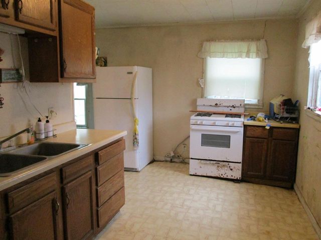 700 N Beaumont Road, Prairie Du Chien, WI 53821