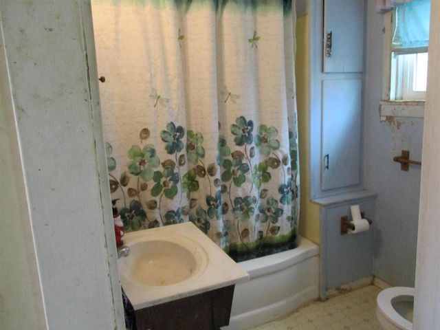 700 N Beaumont Road, Prairie Du Chien, WI 53821