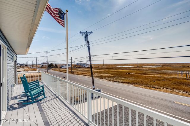 418 Dock Road, West Creek, NJ 08092