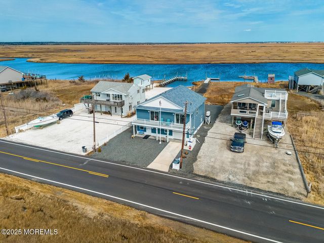 418 Dock Road, West Creek, NJ 08092