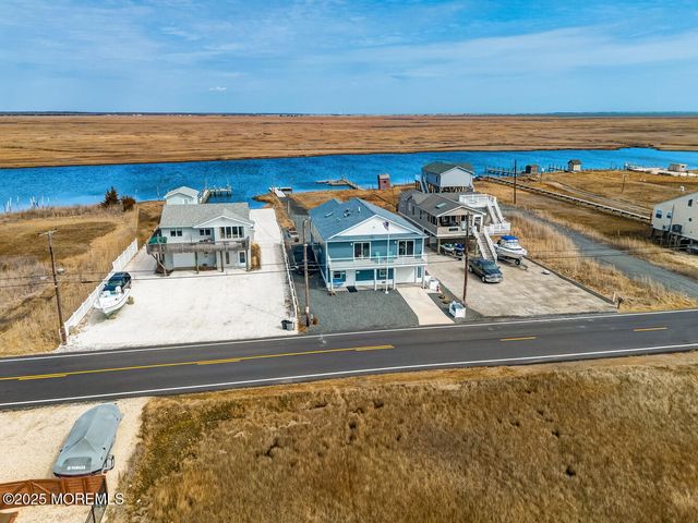 418 Dock Road, West Creek, NJ 08092