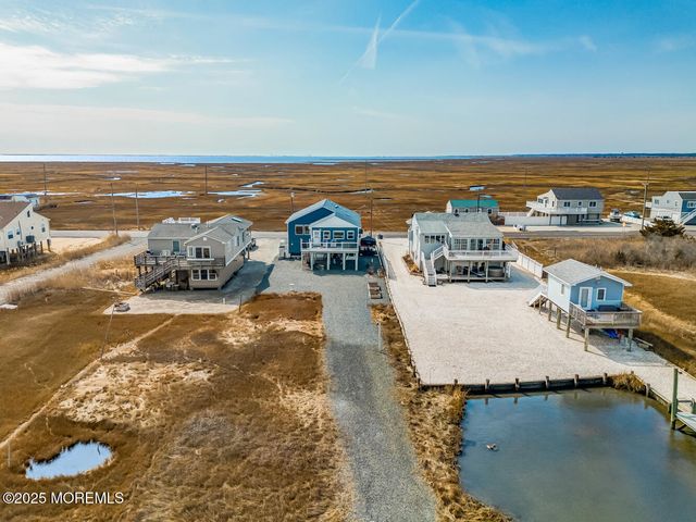 418 Dock Road, West Creek, NJ 08092