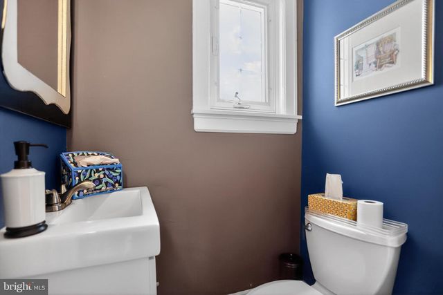 8148 HIGH SCHOOL RD, Elkins Park, PA 19027