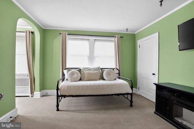 8148 HIGH SCHOOL RD, Elkins Park, PA 19027