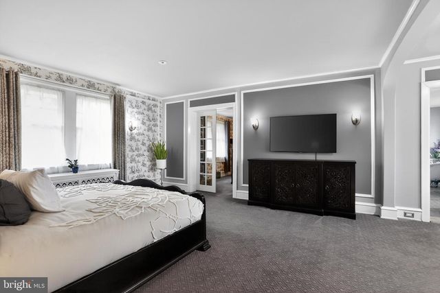 8148 HIGH SCHOOL RD, Elkins Park, PA 19027