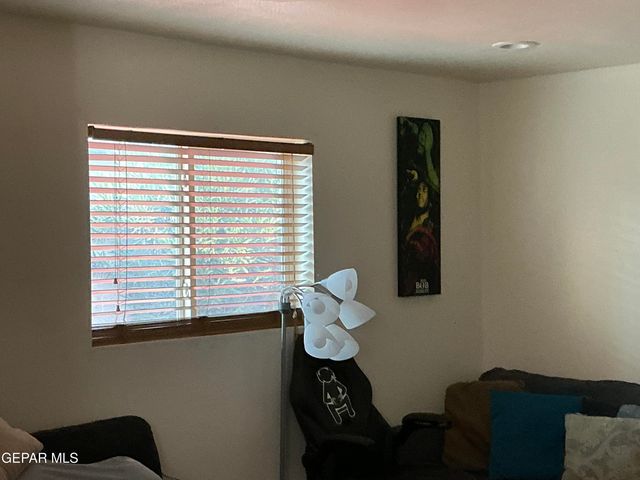 6501 AZTEC Road, El Paso, TX 79925