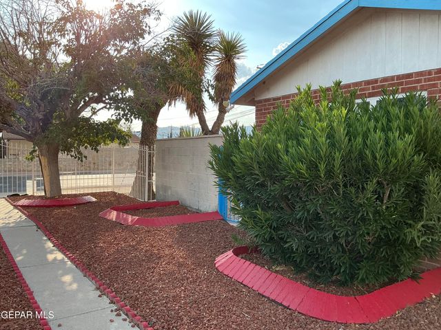 6501 AZTEC Road, El Paso, TX 79925