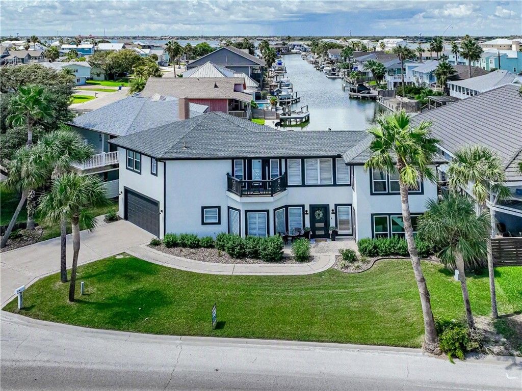 1871 Bay Shore Dr, Rockport, TX 78382 — photo 2