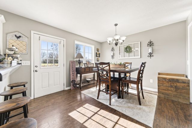 289 Martin Chapel Rd, Portland, TN 37148