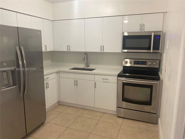 5315 Hollywood Blvd 5315, Hollywood, FL 33021