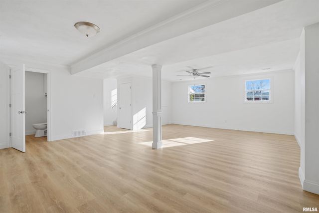 3319 W BROOKSIDE Drive, Peoria, IL 61615