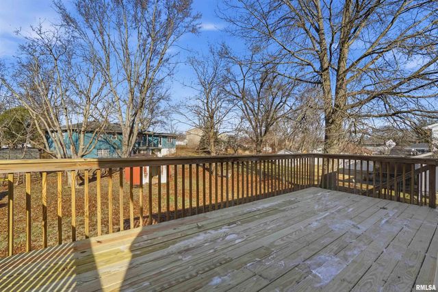 3319 W BROOKSIDE Drive, Peoria, IL 61615