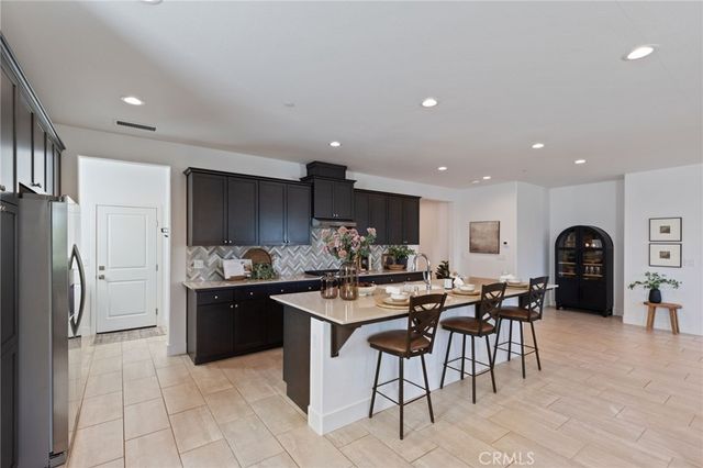 1022 Moonrise, Madera, CA 93636