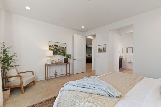 1022 Moonrise, Madera, CA 93636