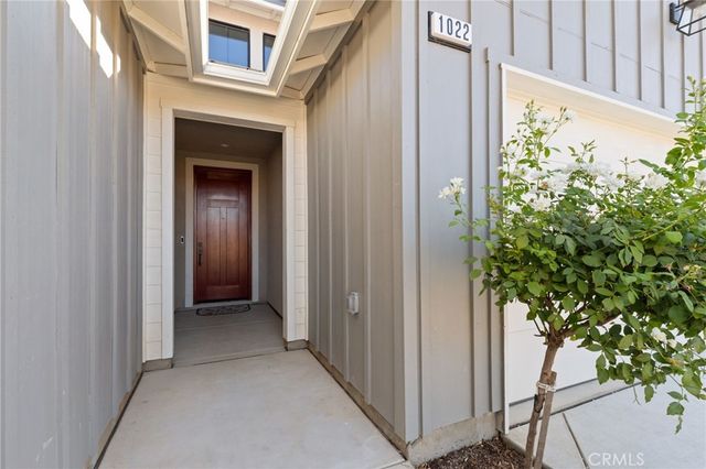 1022 Moonrise, Madera, CA 93636
