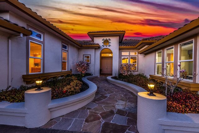 47664 Avalon Heights Ter, Fremont, CA 94539