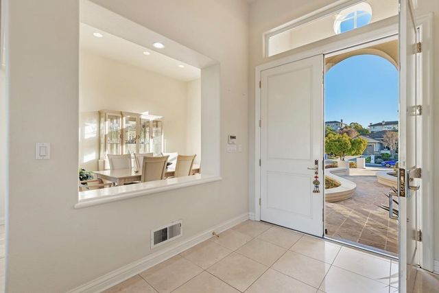 47664 Avalon Heights Ter, Fremont, CA 94539