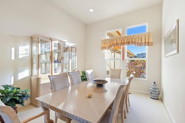 47664 Avalon Heights Ter, Fremont, CA 94539