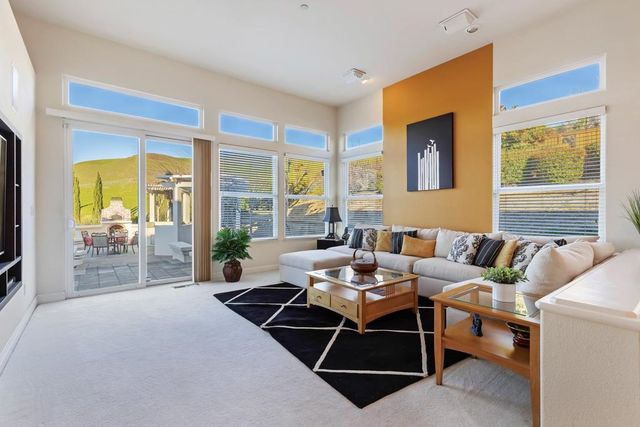 47664 Avalon Heights Ter, Fremont, CA 94539