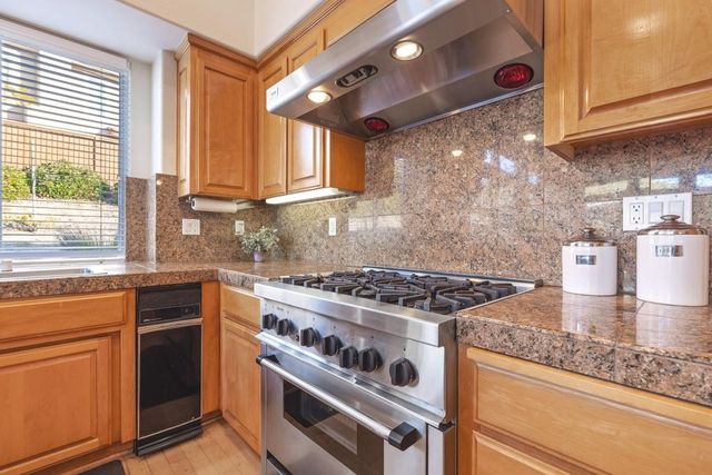 47664 Avalon Heights Ter, Fremont, CA 94539