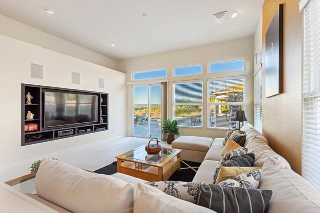 47664 Avalon Heights Ter, Fremont, CA 94539