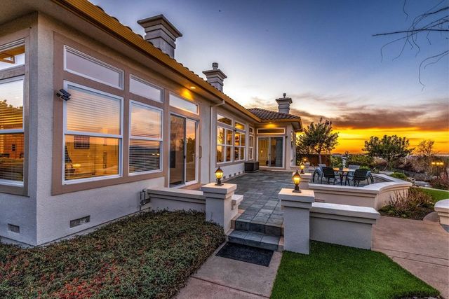 47664 Avalon Heights Ter, Fremont, CA 94539