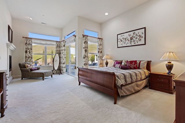 47664 Avalon Heights Ter, Fremont, CA 94539