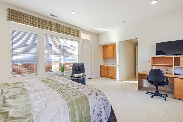 47664 Avalon Heights Ter, Fremont, CA 94539