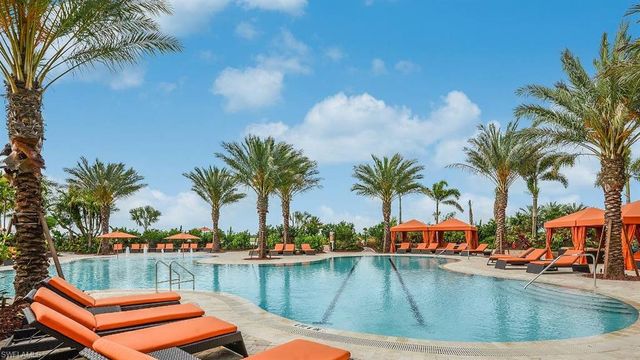 9451 Montelanico LOOP, Naples, FL 34119