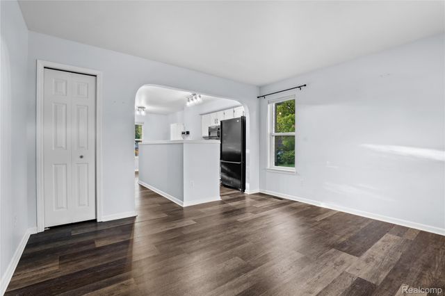 420 Montclair Lane, Genoa Township, MI 48843
