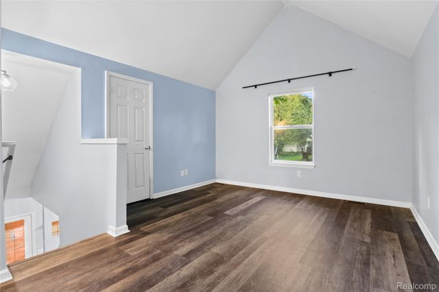 420 Montclair Lane, Genoa Township, MI 48843