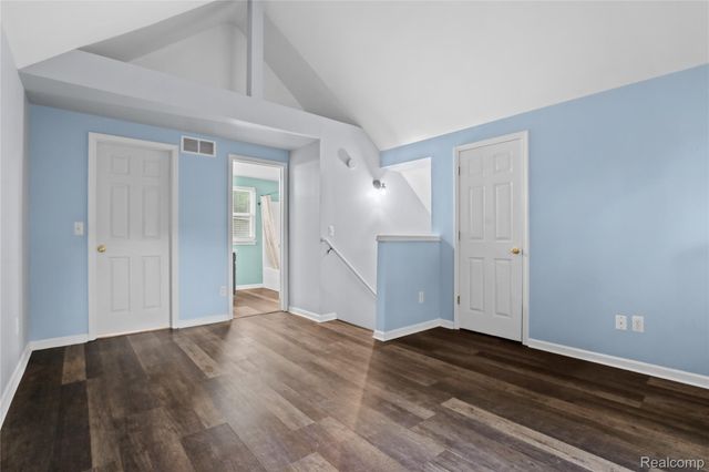 420 Montclair Lane, Genoa Township, MI 48843