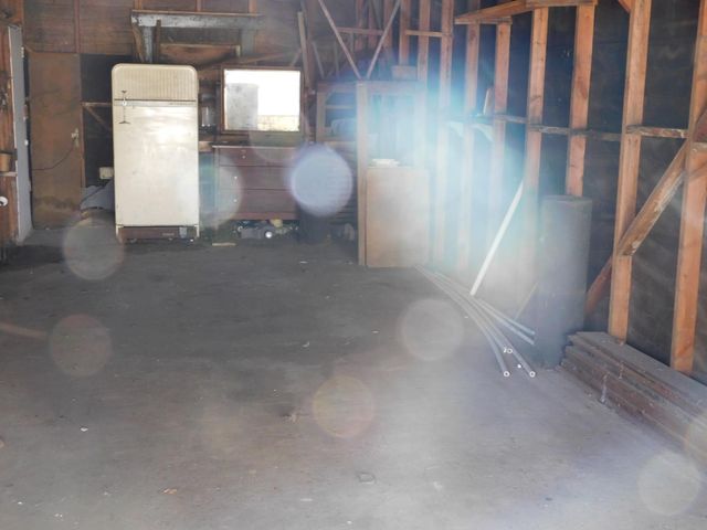 718 4th St, Modesto, CA 95351