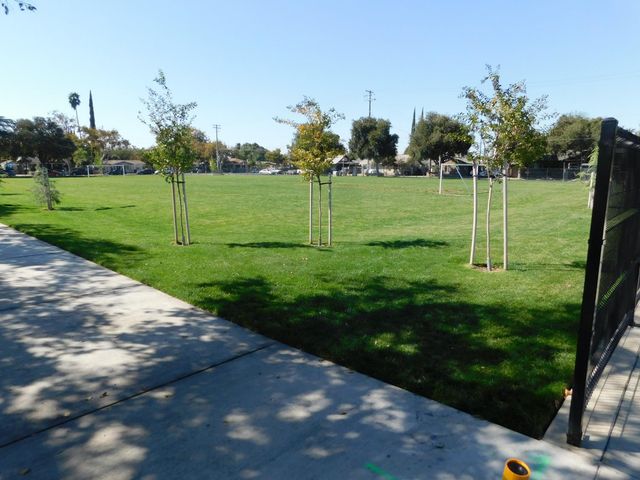 718 4th St, Modesto, CA 95351