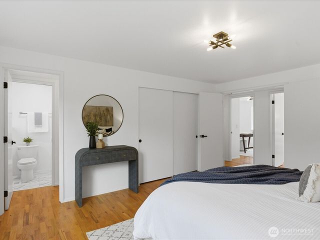 1003 111th Place SE, Bellevue, WA 98004
