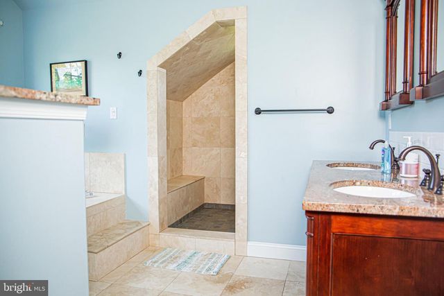 576 N 47 RTE, Cape May Court House, NJ 08210