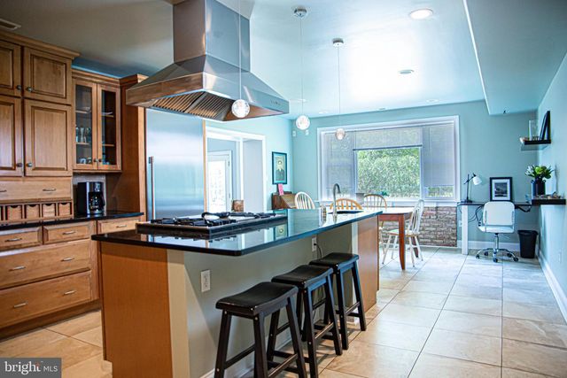 576 N 47 RTE, Cape May Court House, NJ 08210