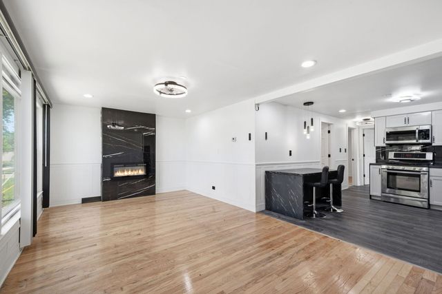 1145 E 90th Street, Chicago, IL 60619