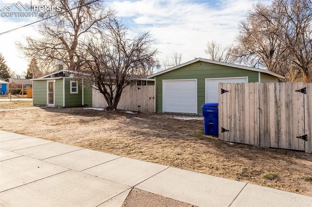 3320 N Arcadia Street, Colorado Springs, CO 80907