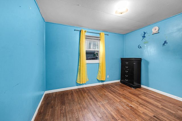 66 Hillside Ave, West Springfield, MA 01089