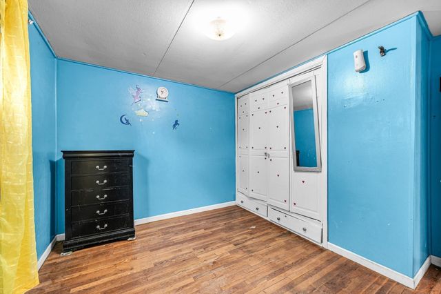 66 Hillside Ave, West Springfield, MA 01089