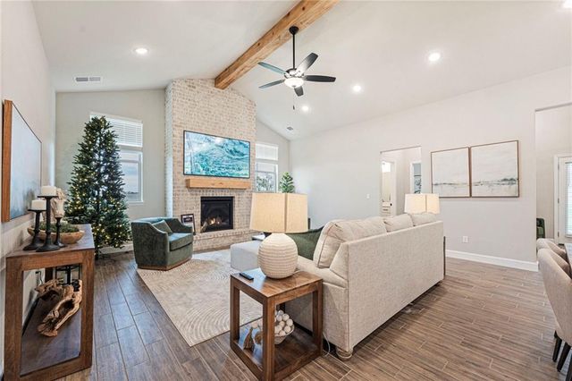 9299 Pickering Street, Lenexa, KS 66227