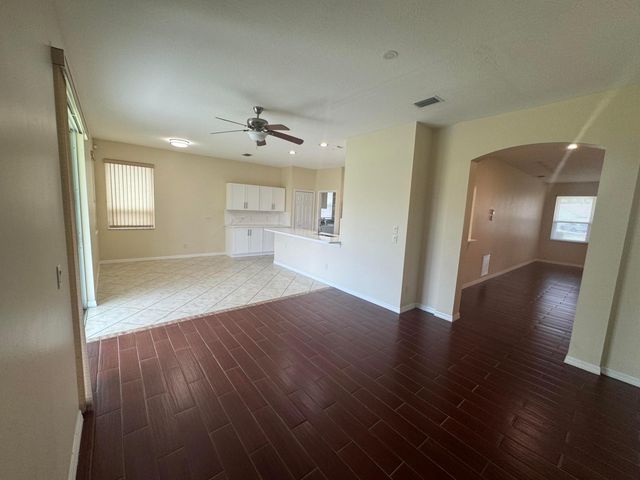 981 NW Tuscany Drive, Port St. Lucie, Port St Lucie, FL 34986