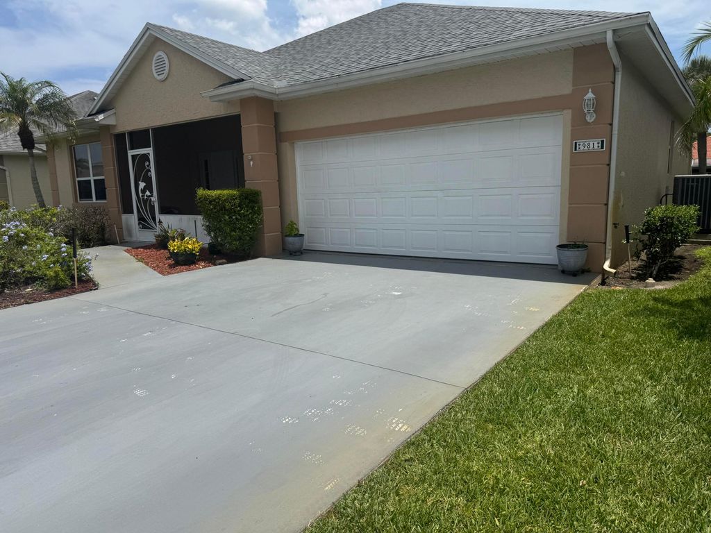 981 NW Tuscany Drive, Port St. Lucie, Port St Lucie, FL 34986